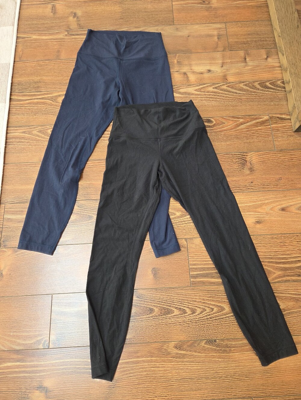 Lululemon 2 Set ALIGN Ribbed Leggings